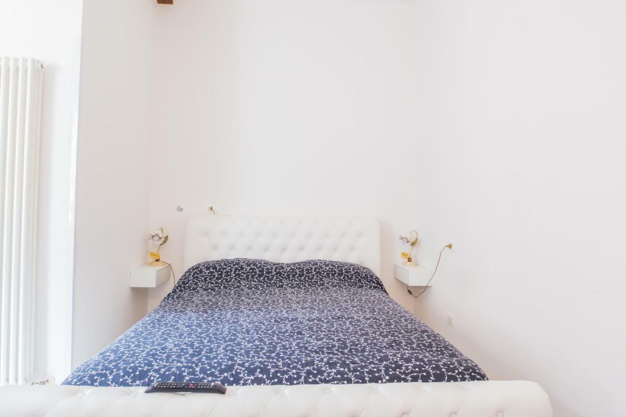 Bed and Breakfast Myrtha Bb Болонья Экстерьер фото